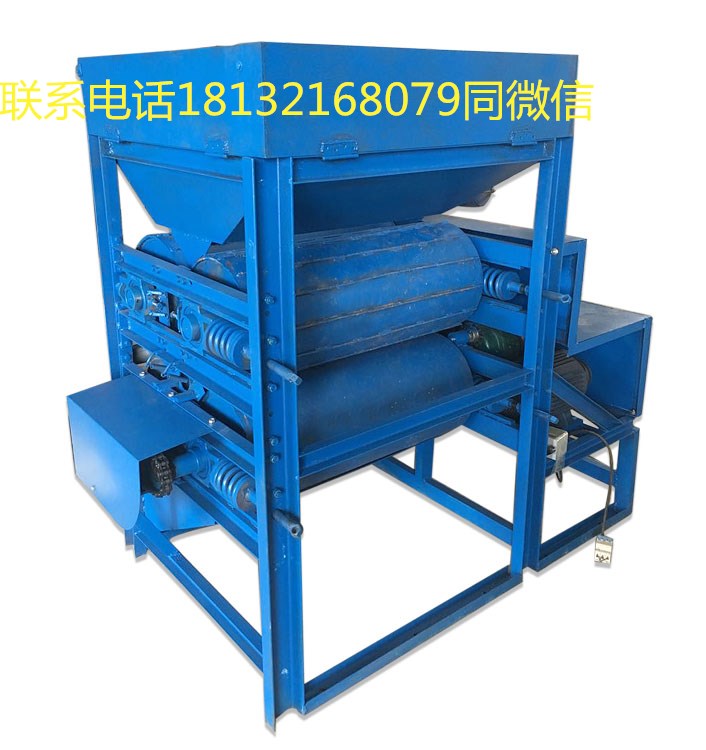 易拉罐壓扁機(jī)(圖1)