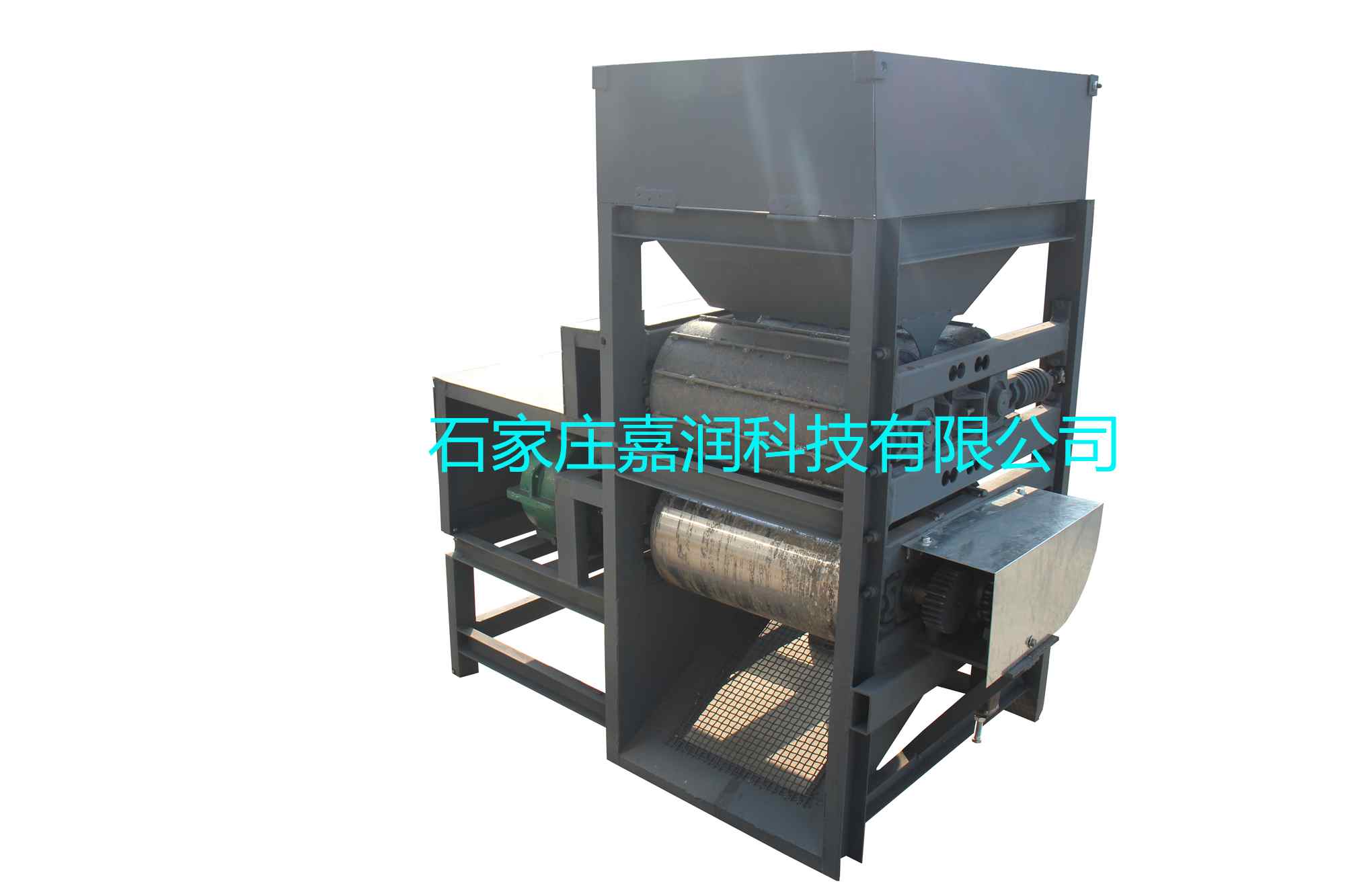 想節(jié)省空間你可能需要這么一臺(tái)設(shè)備-壓扁機(jī)(圖1) 想節(jié)省空間你可能需要這么一臺(tái)設(shè)備-壓扁機(jī)(圖1)
